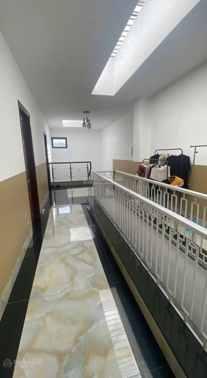 Tòa nhà 7 tầng 238,5m², 32 phòng + penthouse – cách biển 170m, Lộc Thọ, Nha… – ảnh 2