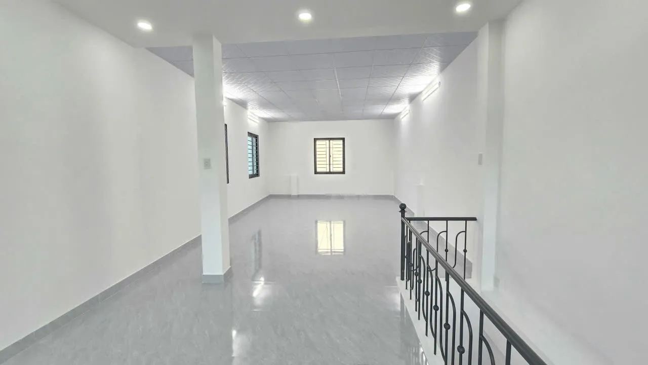 Nhà 3 tầng sàn trống căn góc vòng xoay Đường số 13 – Lê Hồng Phong – Đồng Nai… – ảnh 3