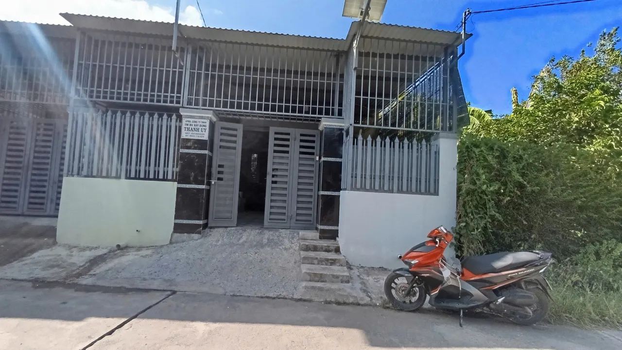 Nhà mái Thái 160m² ngang 5m, sân ô tô, sổ riêng, cách Võ Nguyên Giáp 800m – Diên An