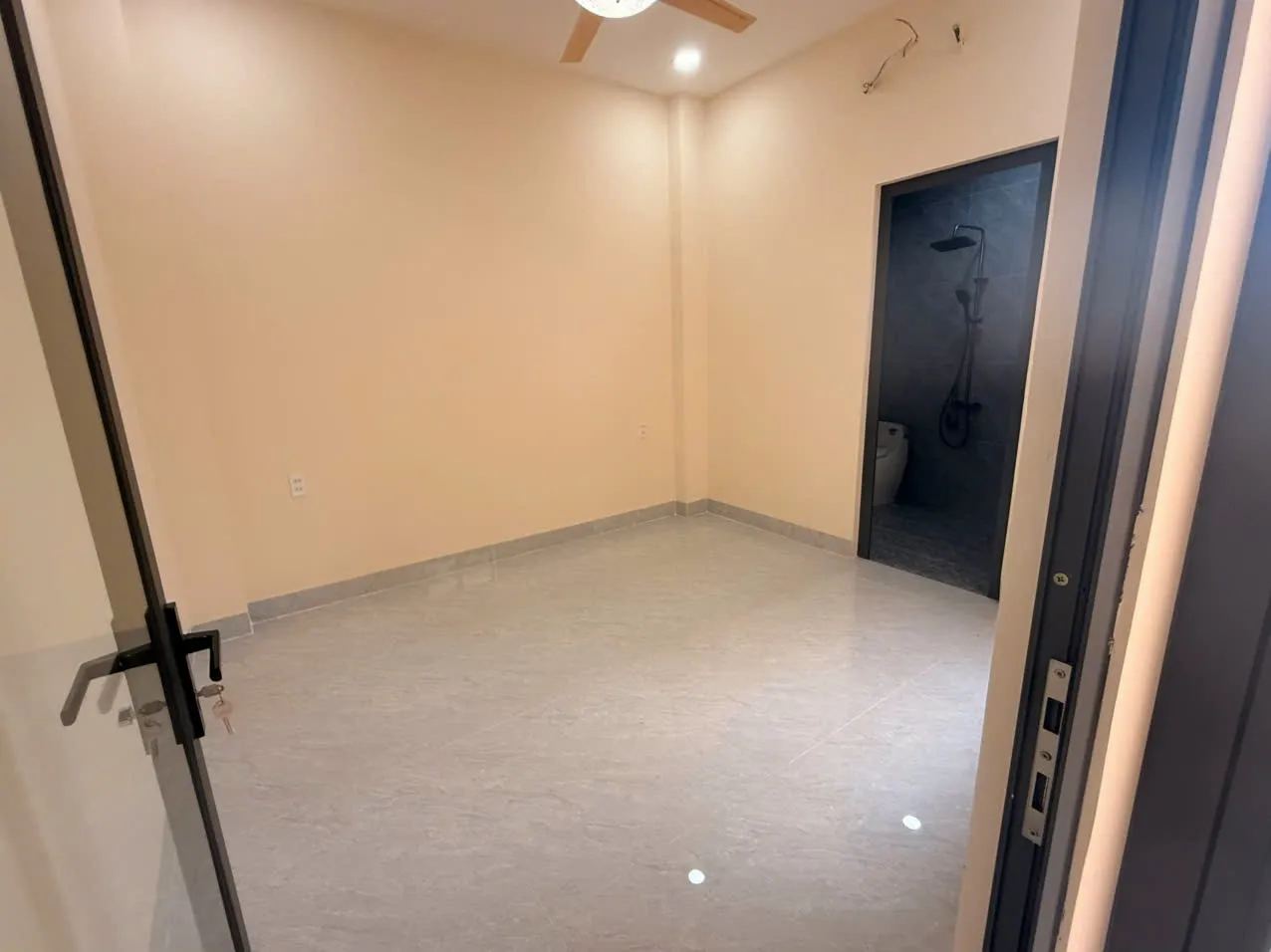 Nhà mới 1 trệt 1 lầu mặt tiền đường Thành Hồ, Diên Thọ – 126,9m², gần lối ra… – ảnh 3