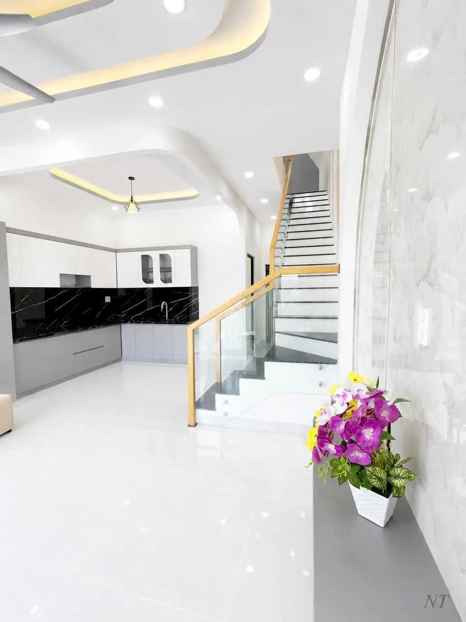 Nhà 1 trệt 1 lầu 77m² sân ô tô, 3PN 2WC, sổ hồng riêng – Diên Phú – ảnh 4