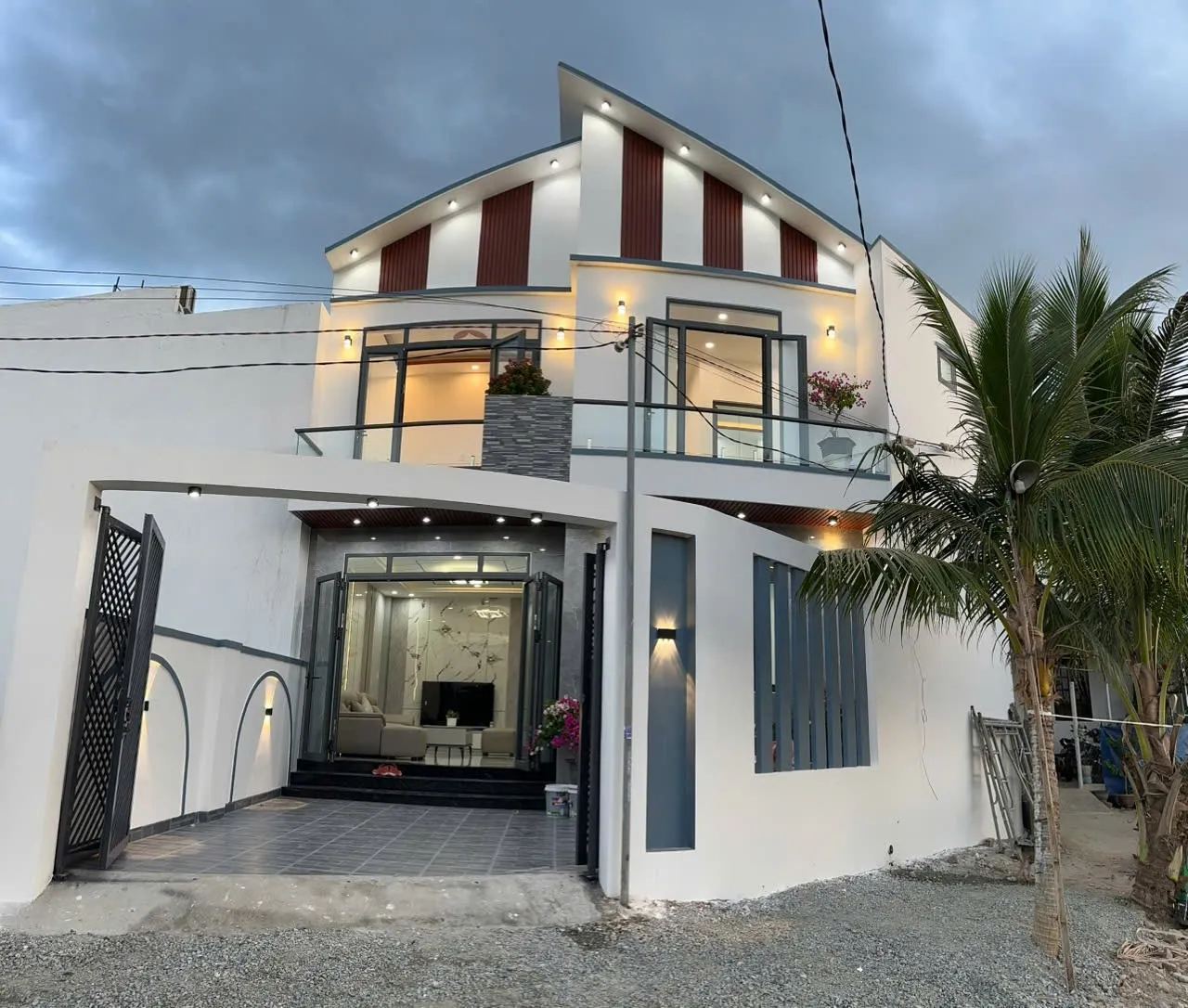 Nhà lầu 133m² full nội thất, sân ô tô, cách chợ Thành 1km – Diên Điền – ảnh 3