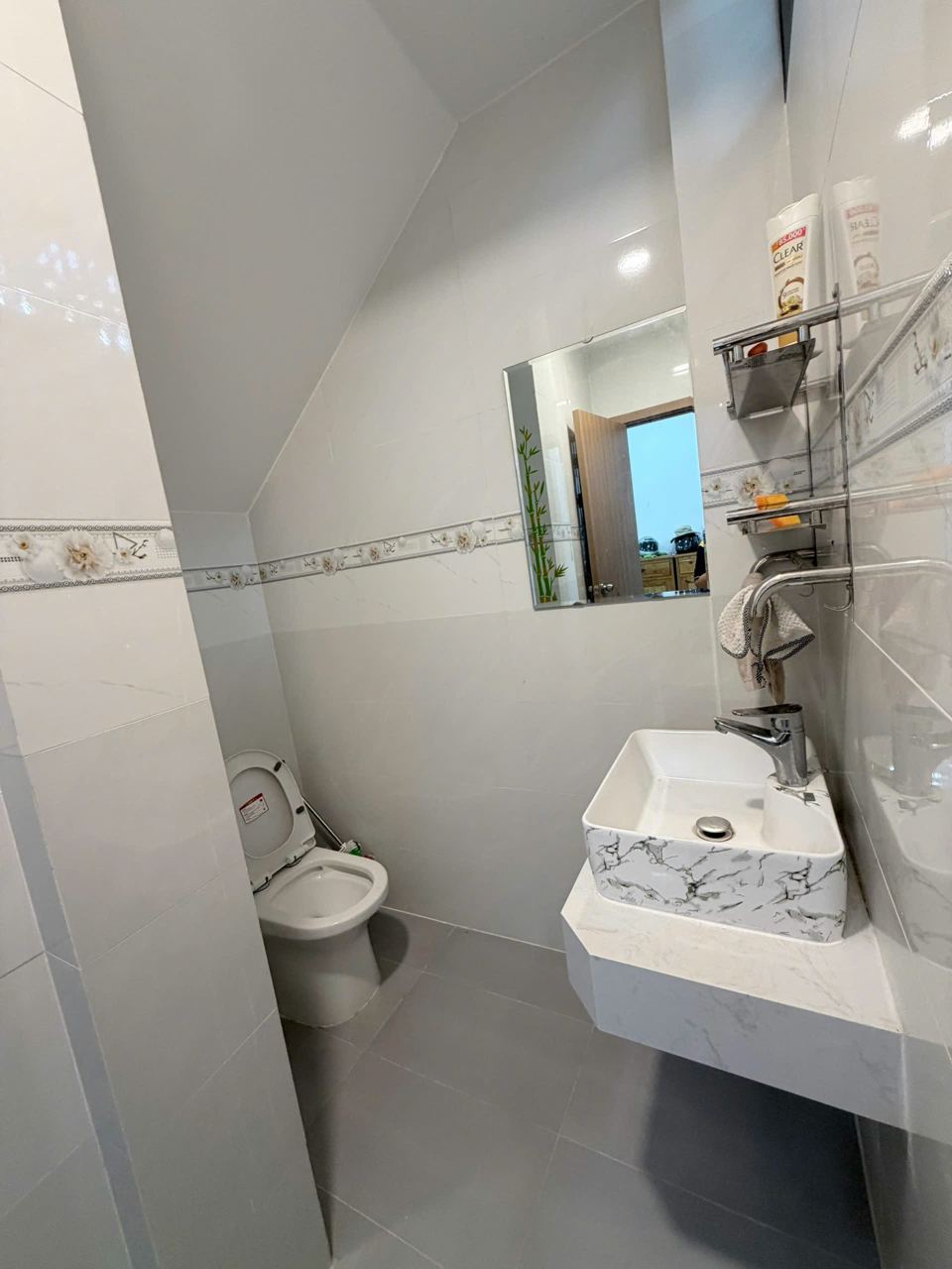Nhà 4 tầng có thang máy KĐT An Bình Tân 100m², 4PN 5WC, tặng nội thất – Nam… – ảnh 7