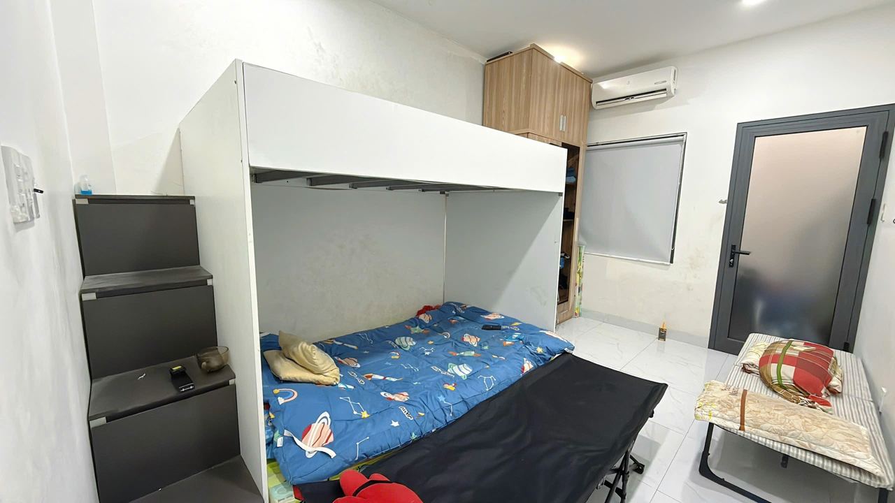 Nhà 2 tầng KDC Đất Lành 54m², đường quy hoạch 13m có vỉa hè, 2PN 2WC, nội thất… – ảnh 4