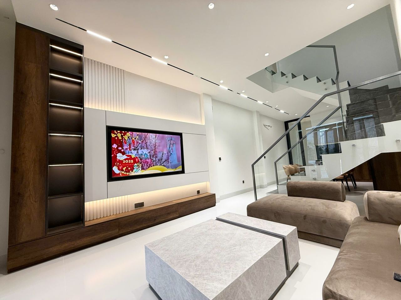 Nhà 3 tầng mới TĐC Đất Lành 54m², 170m² sàn, 3PN full nội thất, đã hoàn công… – ảnh 6