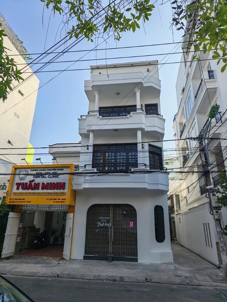 Nhà 4 tầng 2 mặt tiền Lê Đại Hành khu Bàn Cờ 82m², sàn 209m², 4PN – trung tâm… – ảnh 1
