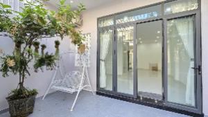 Nhà 4 tầng có thang máy mặt tiền đường Hương Sơn, 62,6m² ngang 5,4m, gara ô… – ảnh 6